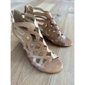 Adrienne Vittadini Leather Wedge Sandals